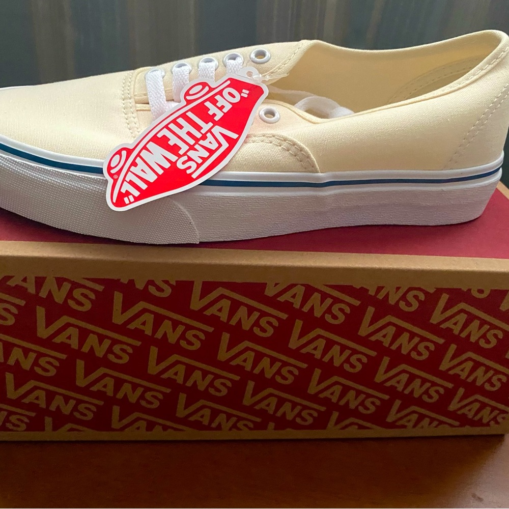 VANS off white sneaker